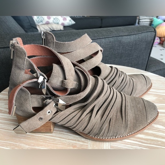 Jeffrey Campbell|Leather suede tan booties with stacked heel,Western buckle••• - Picture 5 of 11